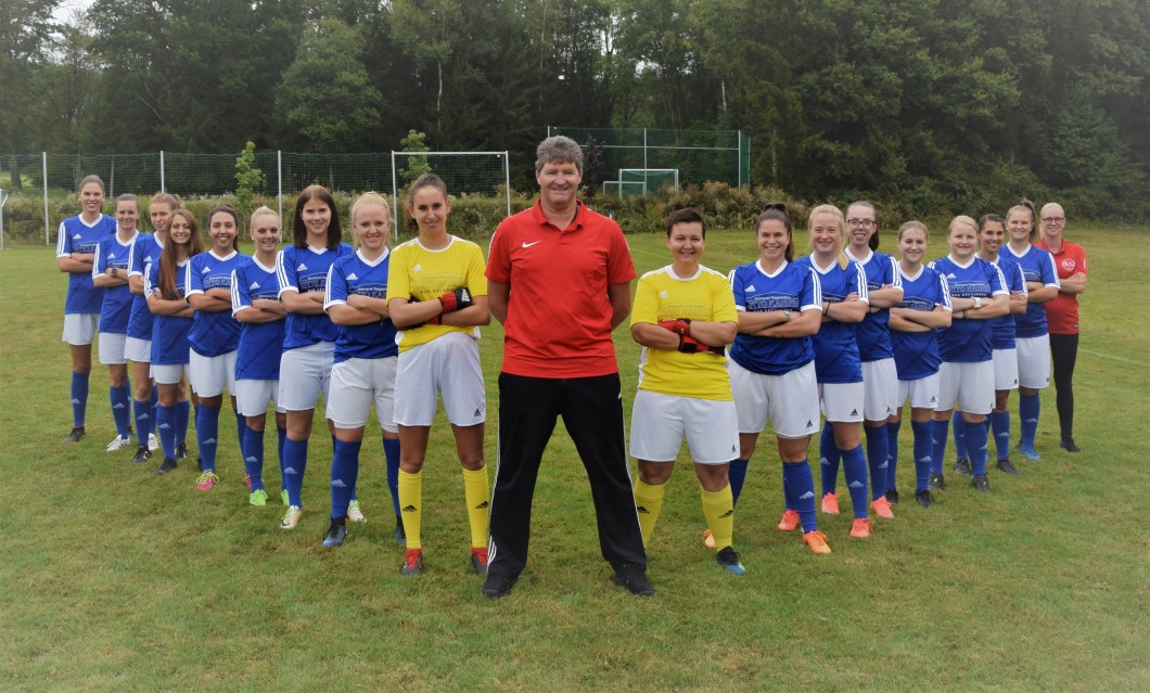 damen-2019-dreieck_3_ic